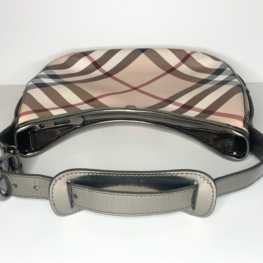 Burberry | Nova Check Small Barton Hobo - Picture 12 of 14
